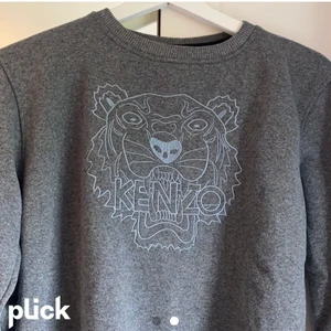 Kenzo tröja - Grå ”kenzo” tröja i storlek S (den är inte äkta!!)💓💓💓