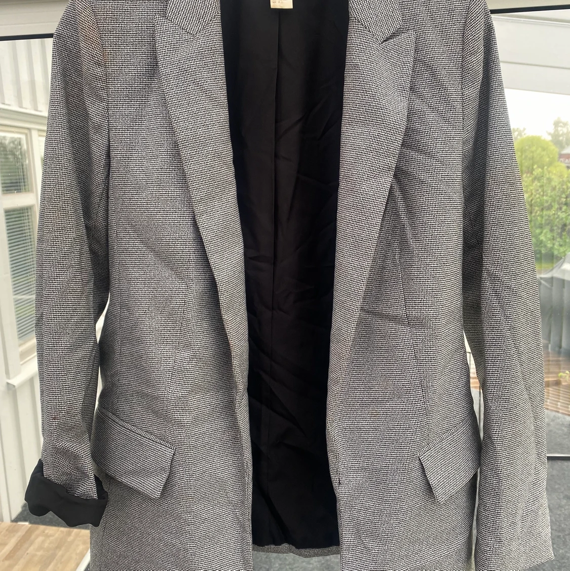 Grårutig kavaj - 90