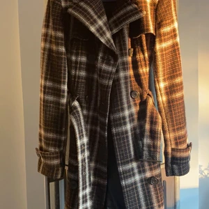 Kappa - Säljer denna kappa för 300kr, super fint skick, storlek M men passar även S💕💕 köpare står för frakr