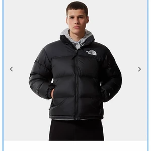 TNF jacka - Så gott som ny