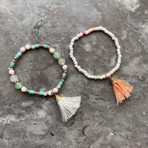 Armband  - Superfina armband som är helt nya💗 säljer även massa andra smycken på min profil så gå gärna in och kika