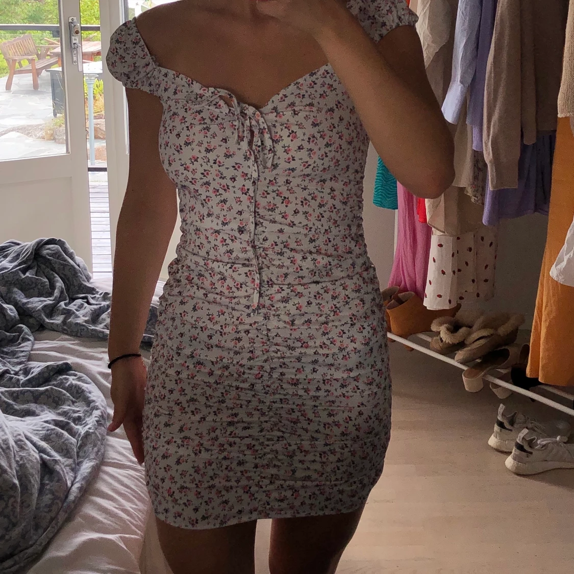 Blommig klänning - 90