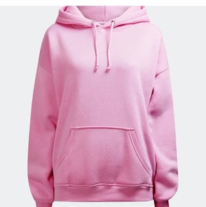 Söker - Nån som säljer denna rosa hoodie från bikbok?🥰🙌🏼☺️STORLK M