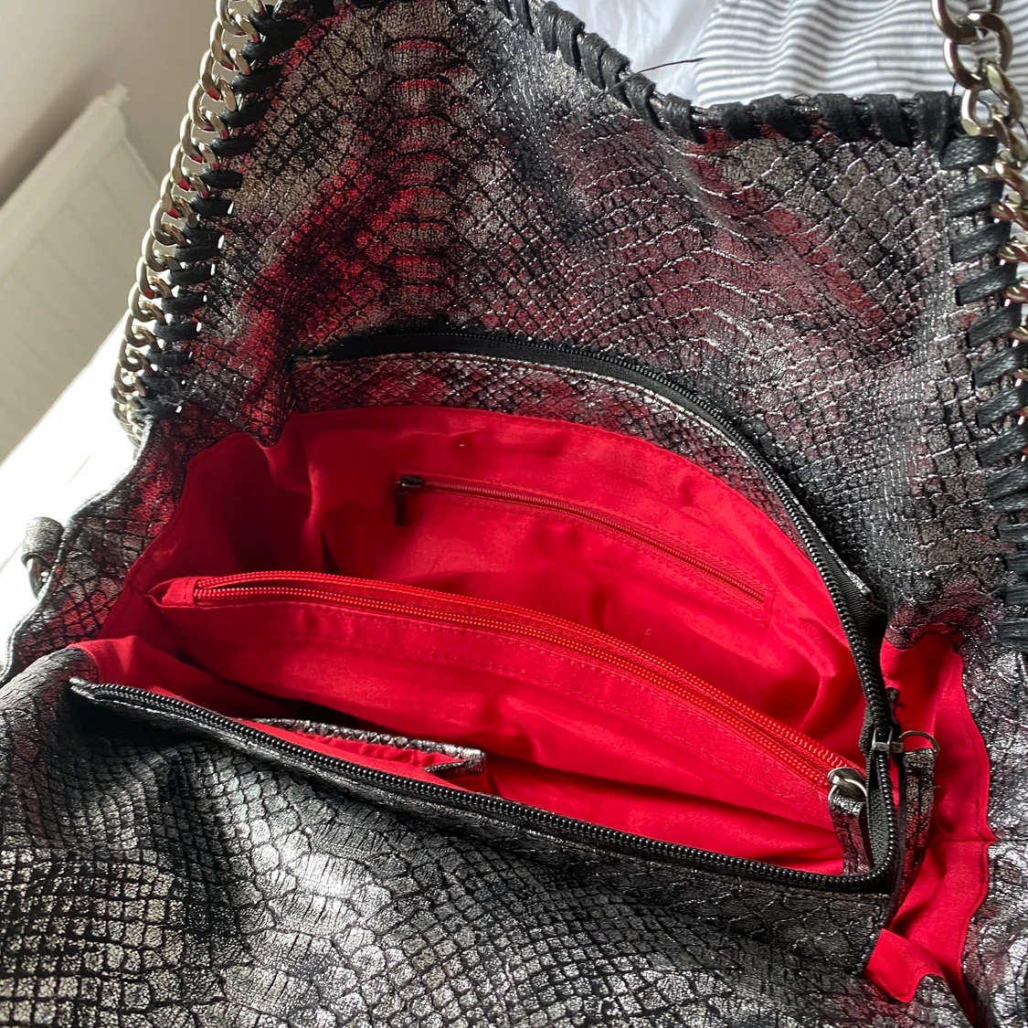 En Stella McCartney liknade väska  - 91