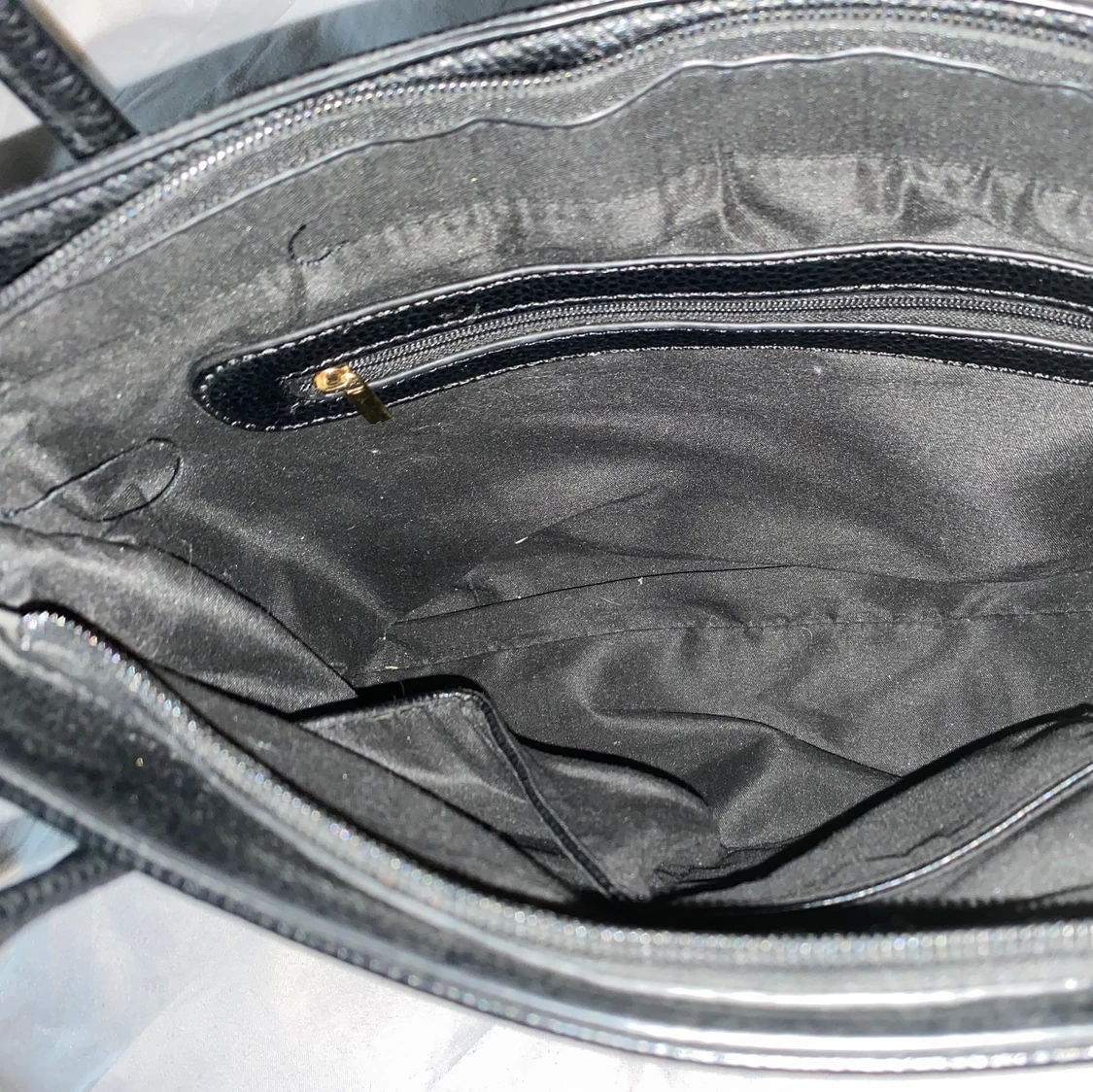 Svart väska  - 91