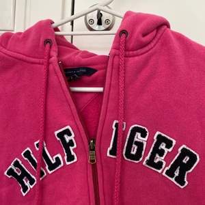 Tommy hilfiger  - Tommy hilfiger hoodie i storlek M