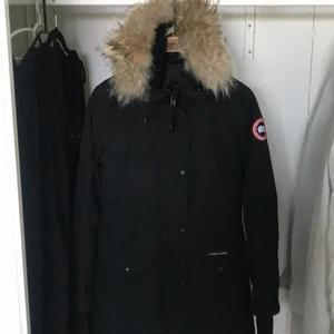 Canada Goose  - Nyskick, Strl S/P