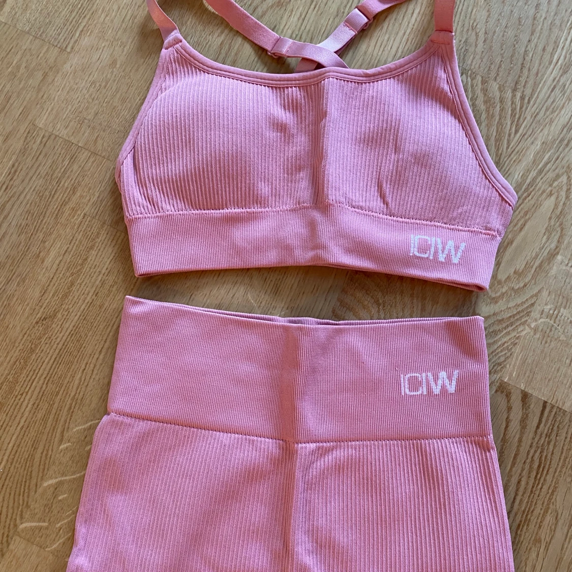 Träningsset Icaniwill helt nytt XS.  - 90