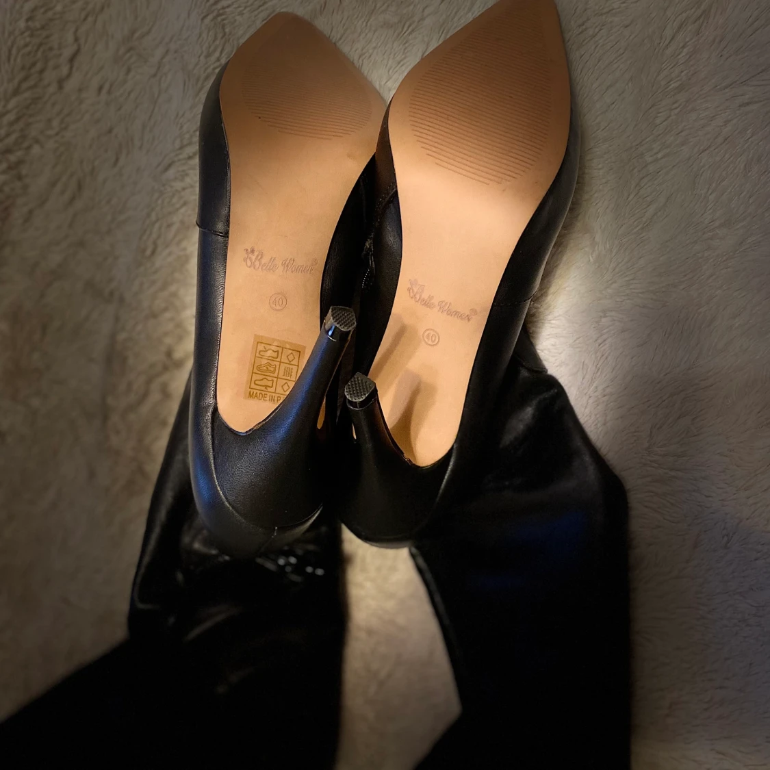 Helt nya High heel boots. Gratis frakt.  - 90