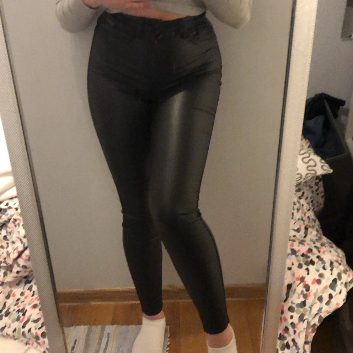 Snygga skinn byxor  - 90