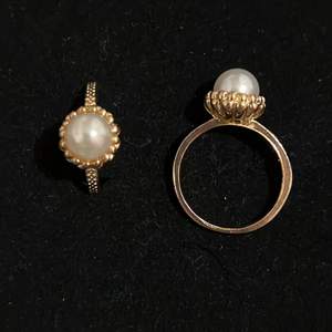 Golden pearl ring size 17 80kr each 