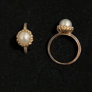 Pearl ring  - Golden pearl ring size 17 80kr each 