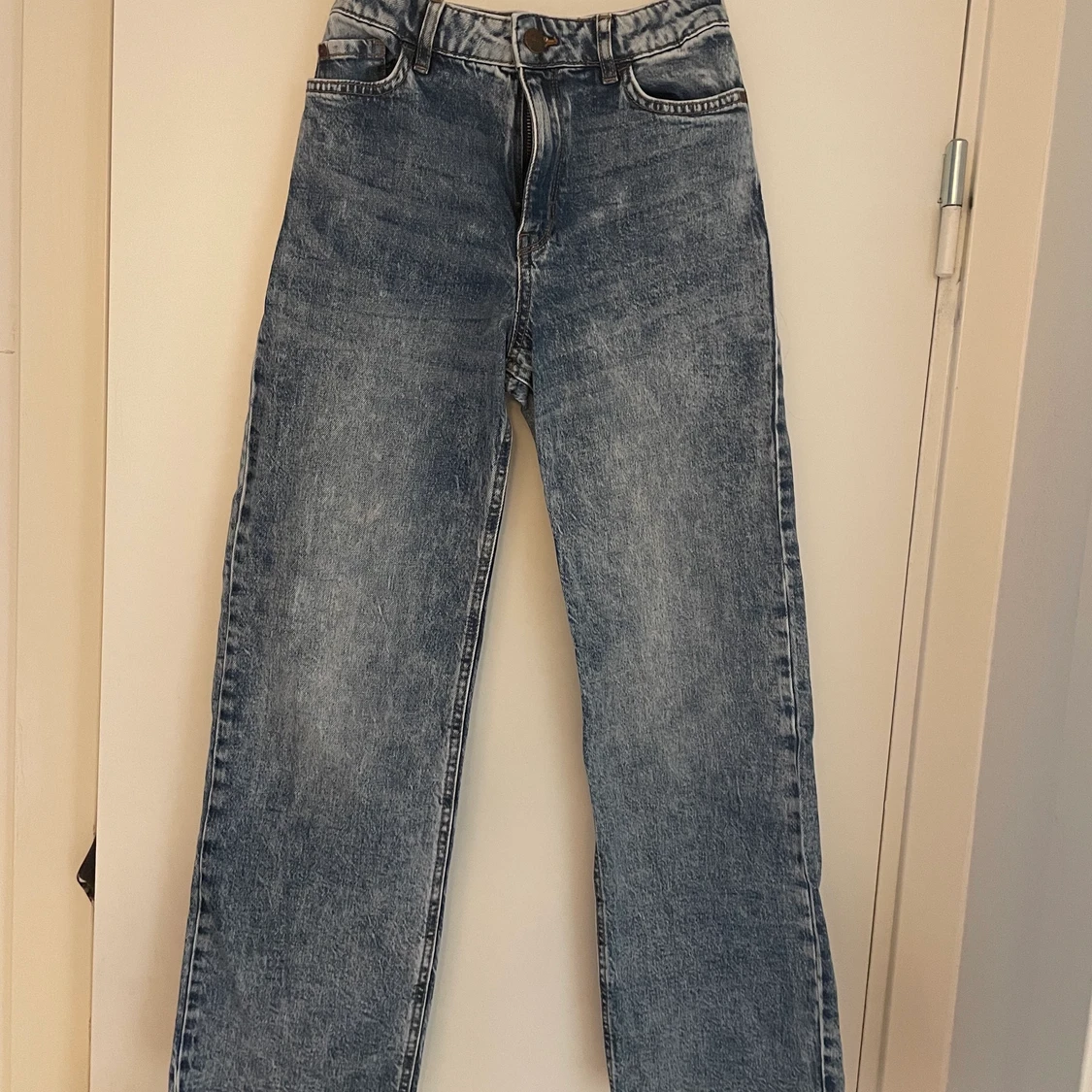 Ljusa mom jeans storlek 140