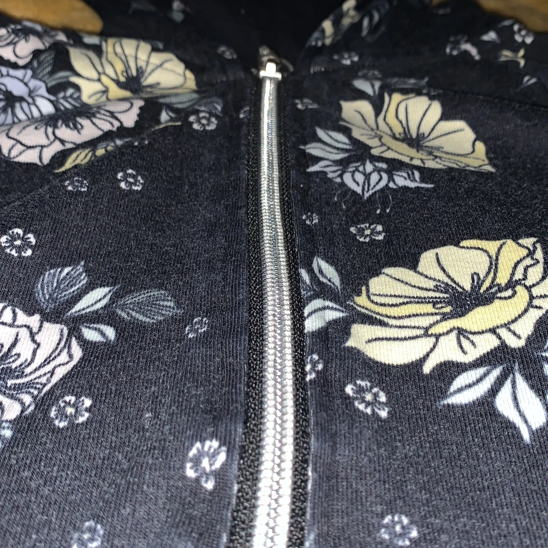 Luv tröja med kedja!!💗💗 - 90