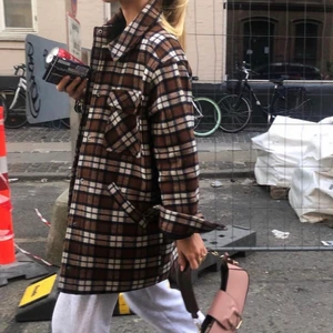 Jacka från envii - Superfin jacka/kappa från Envii i jättefint skick! Nypris var Ca 1500.