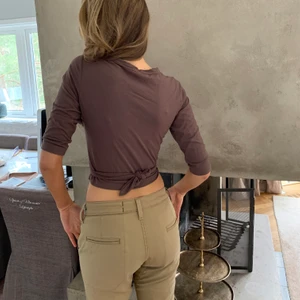 Beiga Lewis Jeans längd 34 - Säljer dessa Lewis Jeans i längd 34. Aldrig använda. Perfekta till sommaren🌺