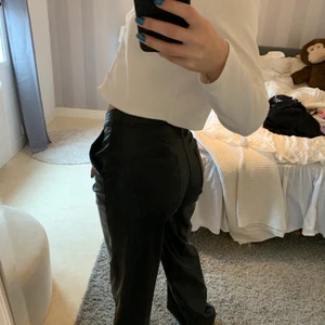 Skinnbyxor - Skinn byxor från madlady , köparen står för frakt ❤️