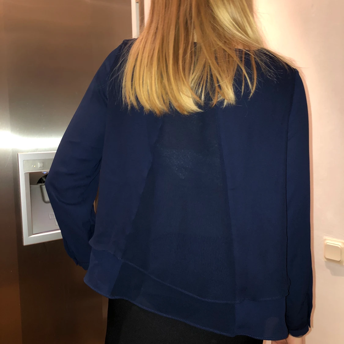 Marinblå blus - 91