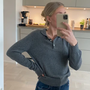 Slutsåld tröja  - Frakt tillkommer 66kr