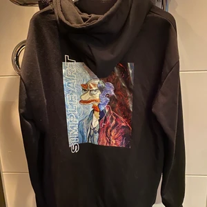 Hoodie - Shein hoodie i storlek L, en typisk shein hoodie, aldrig använd. 