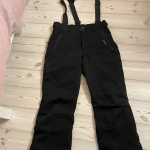 Skidbyxor  - Skidbyxor storlek M