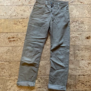 Beiga Manchester Levis  - Beiga Manchester byxor från Levis storlek 27 men upplevs mer som 25/26 🐆 frakt 66kr 