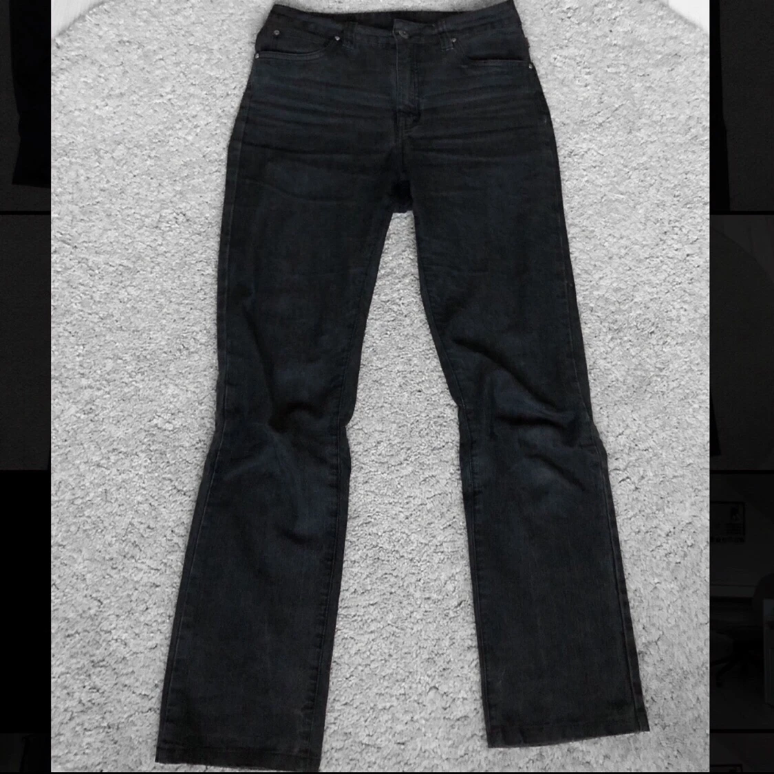 Svarta low waist jeans - 90