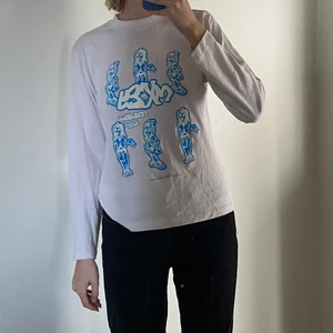 Eytys långärmad t-shirt - Blekrosa långärmad t-shirt från eytys i storlek XXS, sitter som en XS-S.
