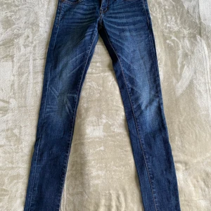 Lågmidjade jeans från croocker - Knappt använda jeans från croocker, låg midja. 