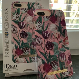 Ideal of Sweden, vintage tulips  - Oanvänd mobilskal,                                         passar till iPhone 8/7/6/6s plus.                                                              Kommer i förpackningen.