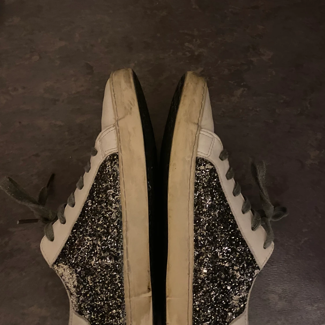 Les Temps des Cerises skor - 90