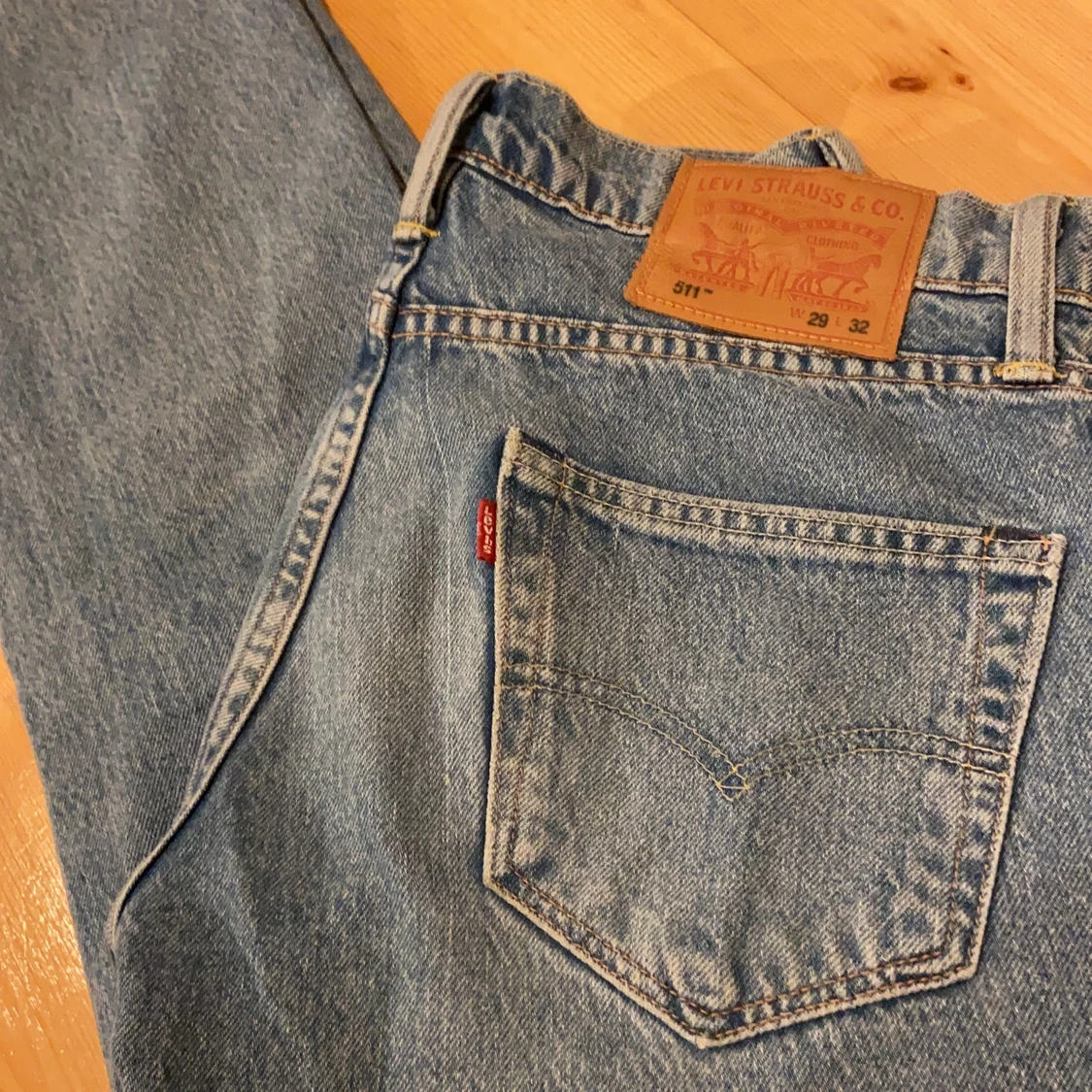 Levi’s Jeans - 90