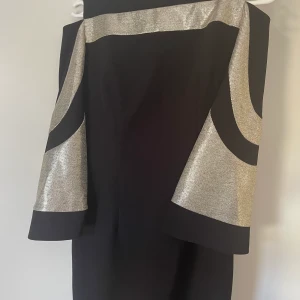 New dress - Never worn elegant dress