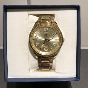 Tommy Hilfiger - Oanvänd Tommy Hilfiger klocka