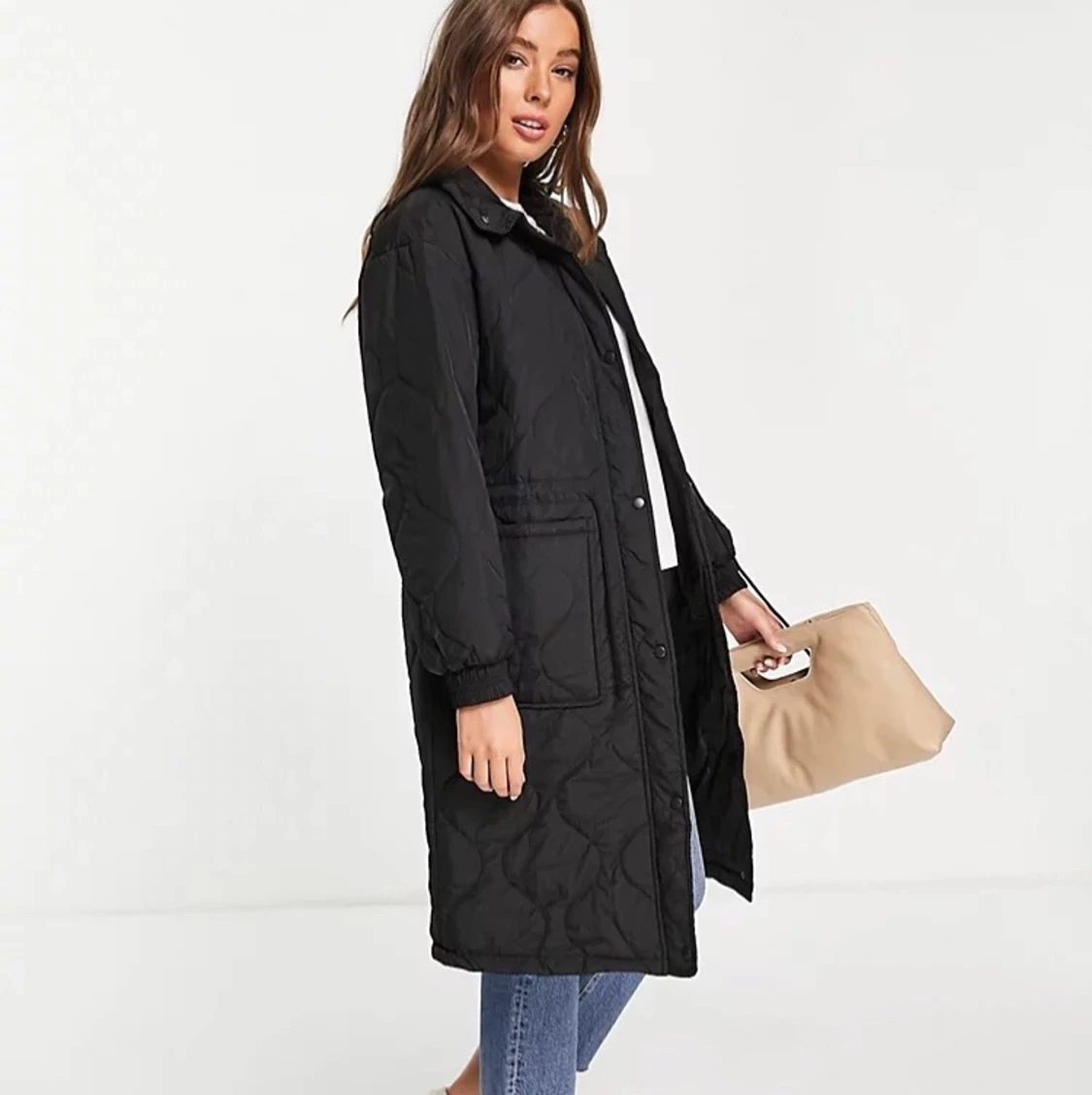 Svart quiltad kappa Stradivarius  - 90