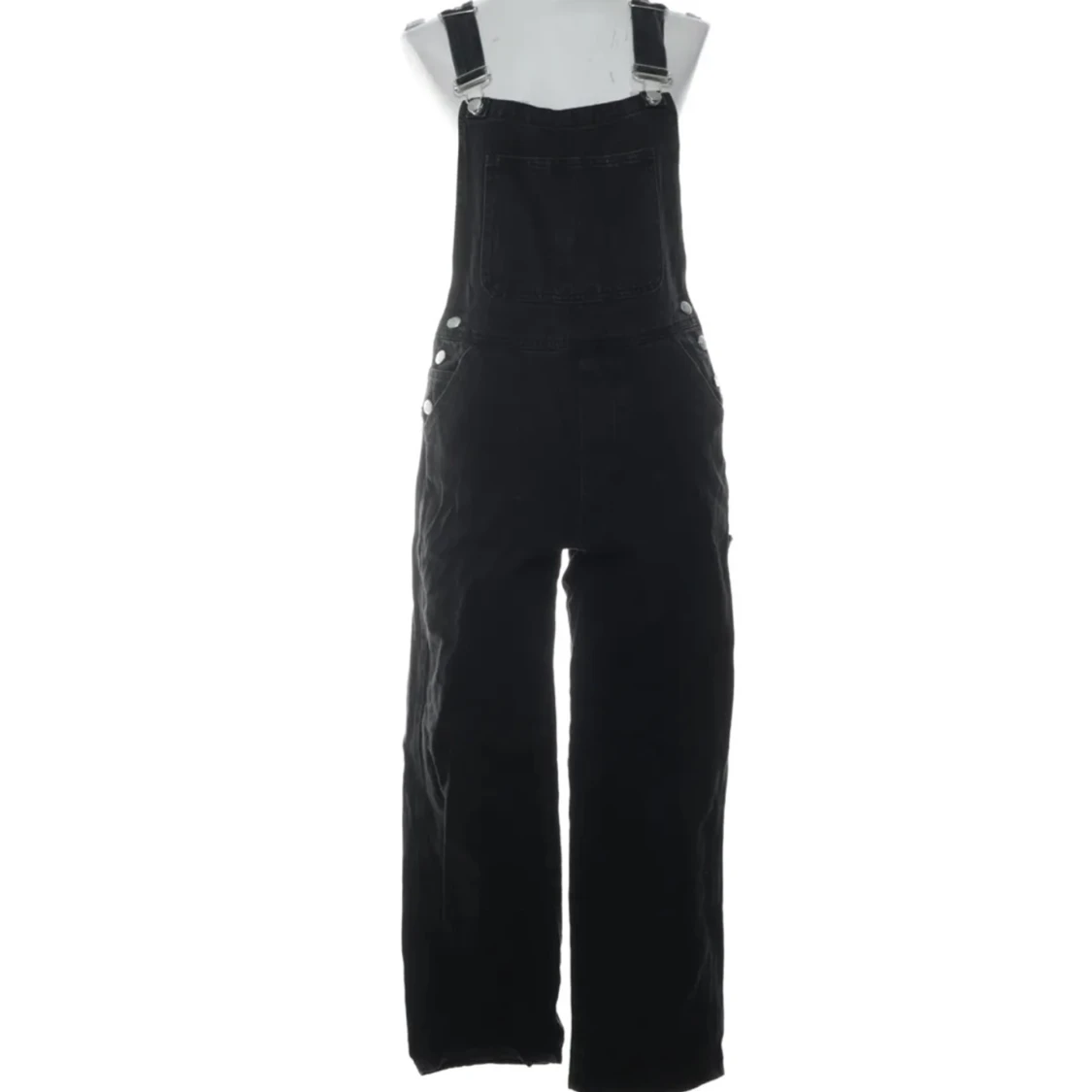 Svarta hängselbyxor