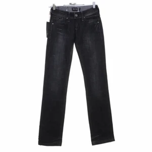 Skitsnygga lågmidjade decon jeans - Funderar på att sälja dessa jeans då jag inte använder dem. Midjemåttet är 74 cm och dem är alldelses för långa för mig som är 157❤️