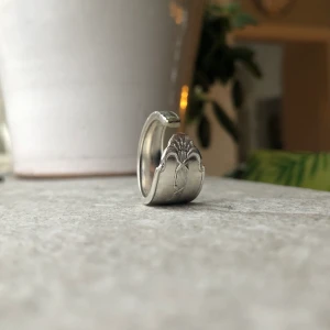 Ring gjord av sked - Ring av nysilver