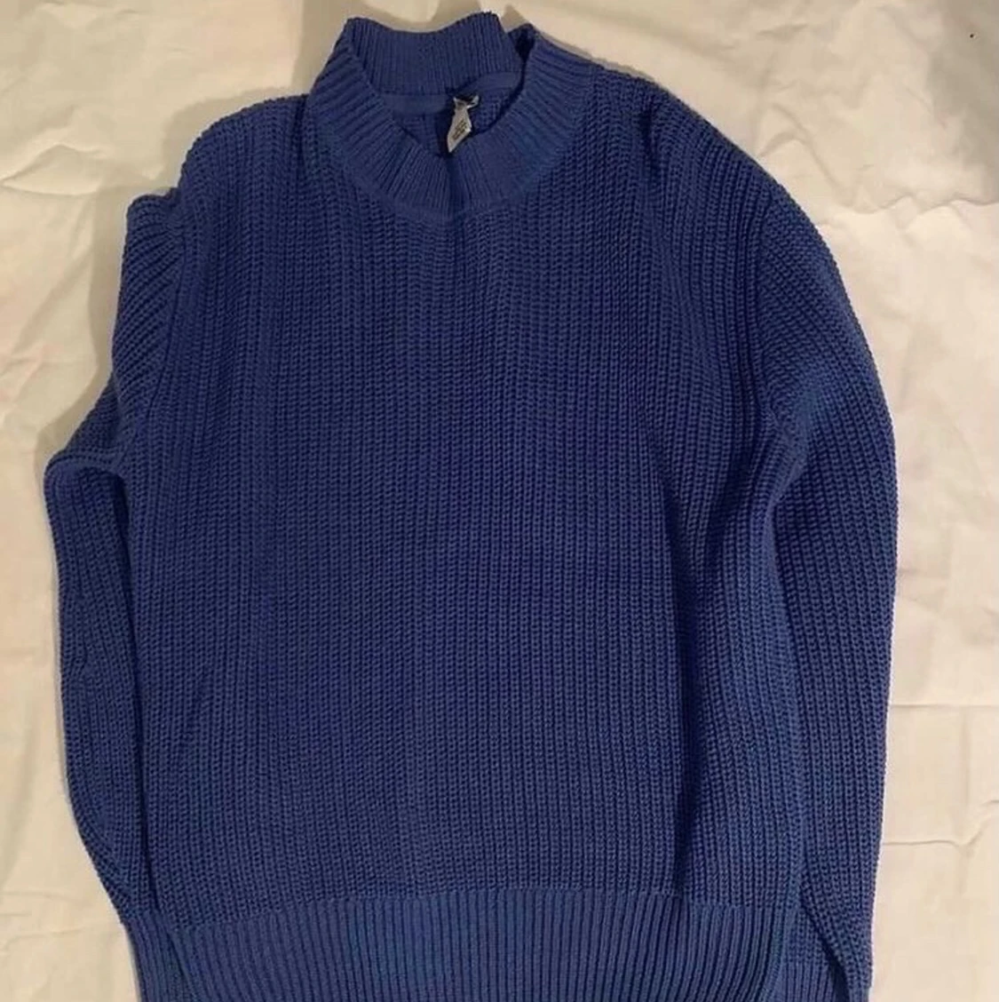 Tre stickad tröjor 50kr styck  - 91