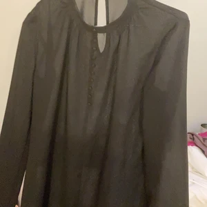 Blus från Sprit storlek S - Bra kvalitet och säljes för 97kr (ordinarie 349kr