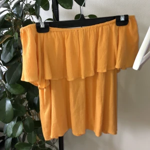 offshoulder topp - aldrig använd