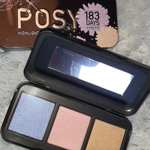 Highlighter paletter  - Många i lager. 40kr/st och en liten sak på köpet.