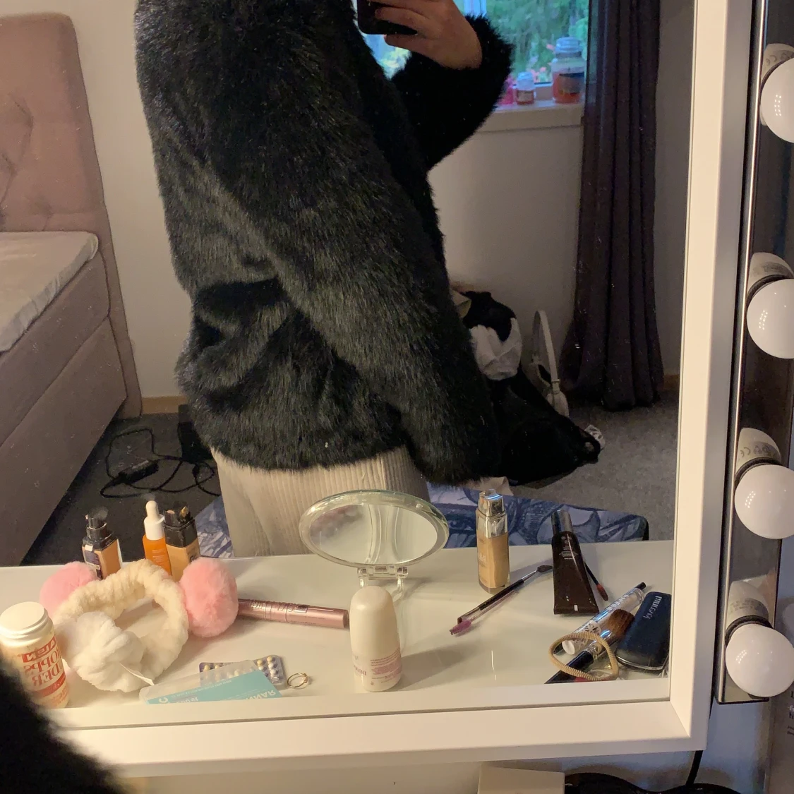 Svart superfin pälsjacka i strl S😍 - 90