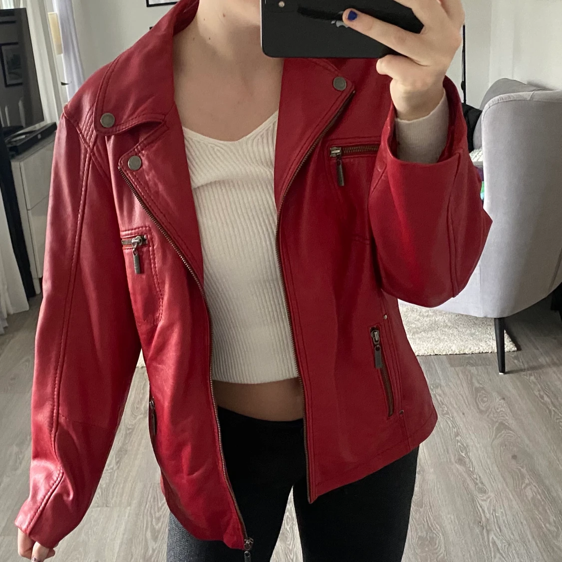 Röd skinnjacka  - 90