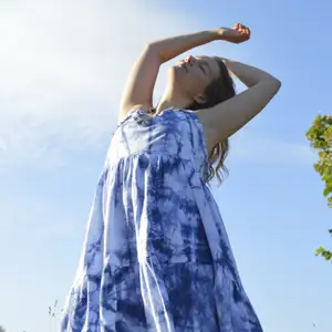 Egensydd långklänning!! Följ omgwowcoolt på Instagram för mer! Frakt tillkommer🌟