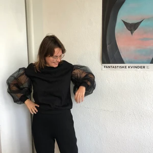 Crewneck with mesh sleeves - Size XS // NEVER WORN // loose fit