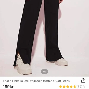 Svarta jeans - Med slits, aldrig använda