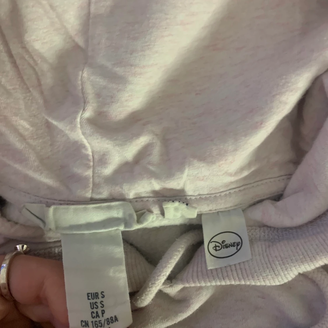 Hoodie från H&M   Storlek: S  - 91