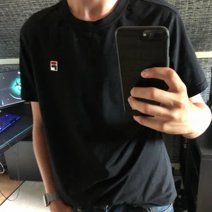 Fila T-shirt  - Ett halva år gammal Fila t-shirt 