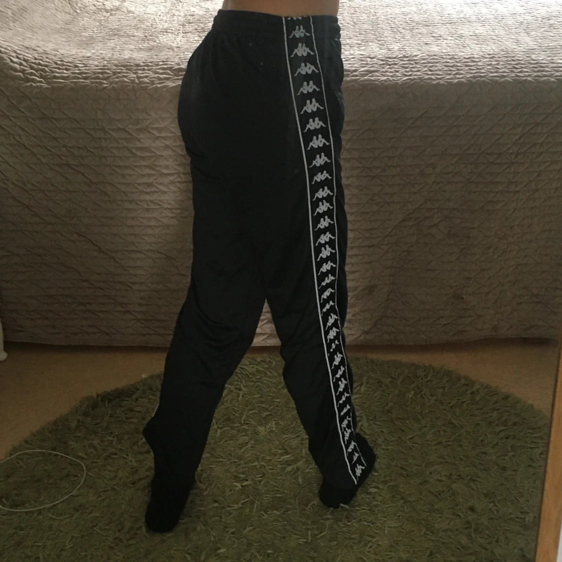 Svarta kappa byxor - 91